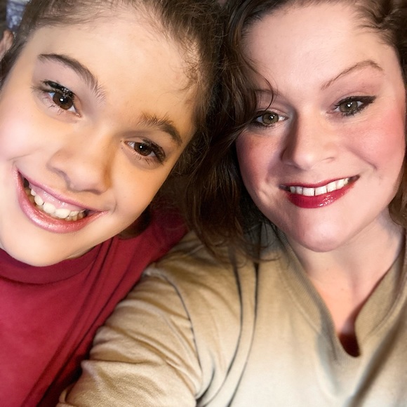 Meet your Posher, Jodi - Picture 10 of 16